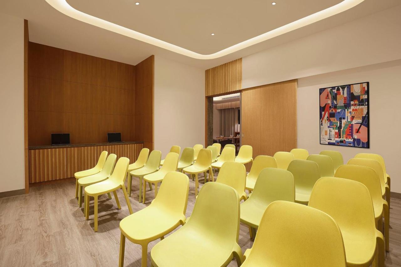 Holiday Inn Express Hyderabad Hitec City By Ihg Zewnętrze zdjęcie
