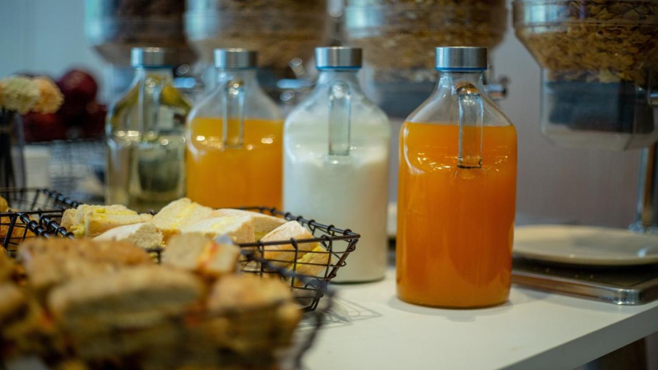 Holiday Inn Express Hyderabad Hitec City By Ihg Zewnętrze zdjęcie